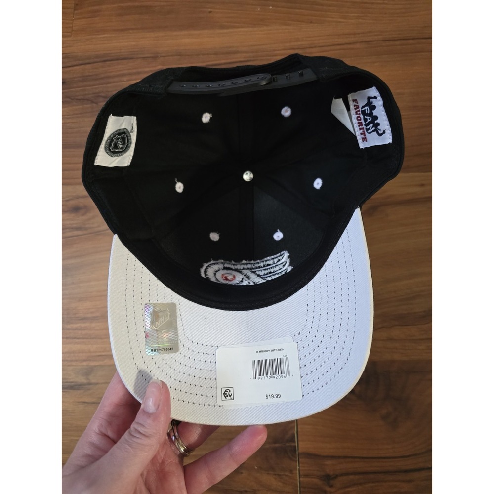 Philadelphia Flyers ’47 MVP Hat Black NHL Adjustable NWT OSFA S33 - Picture 4 of 7